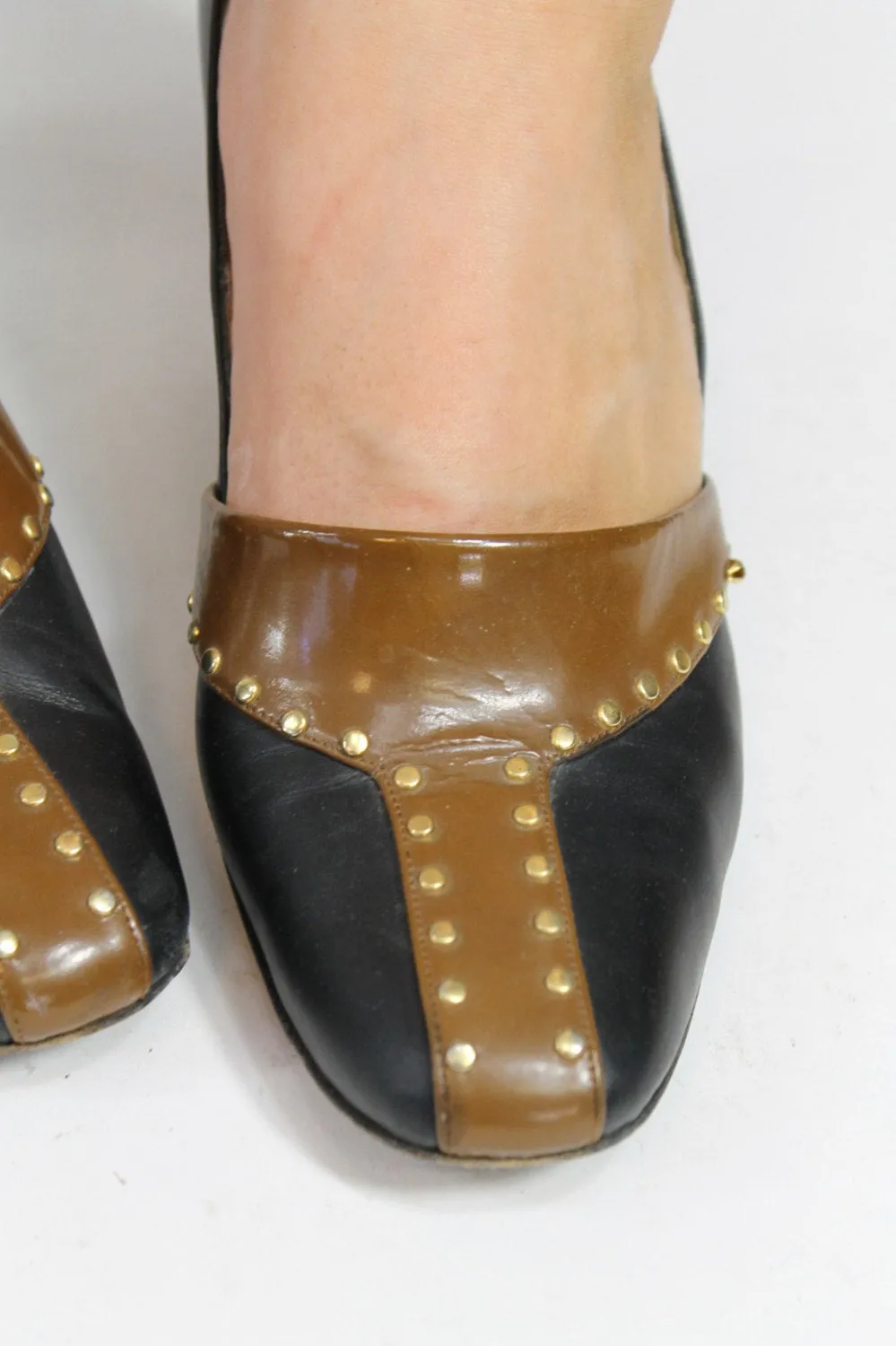 1960s Julianelli studded shoes size 6 us | new fall