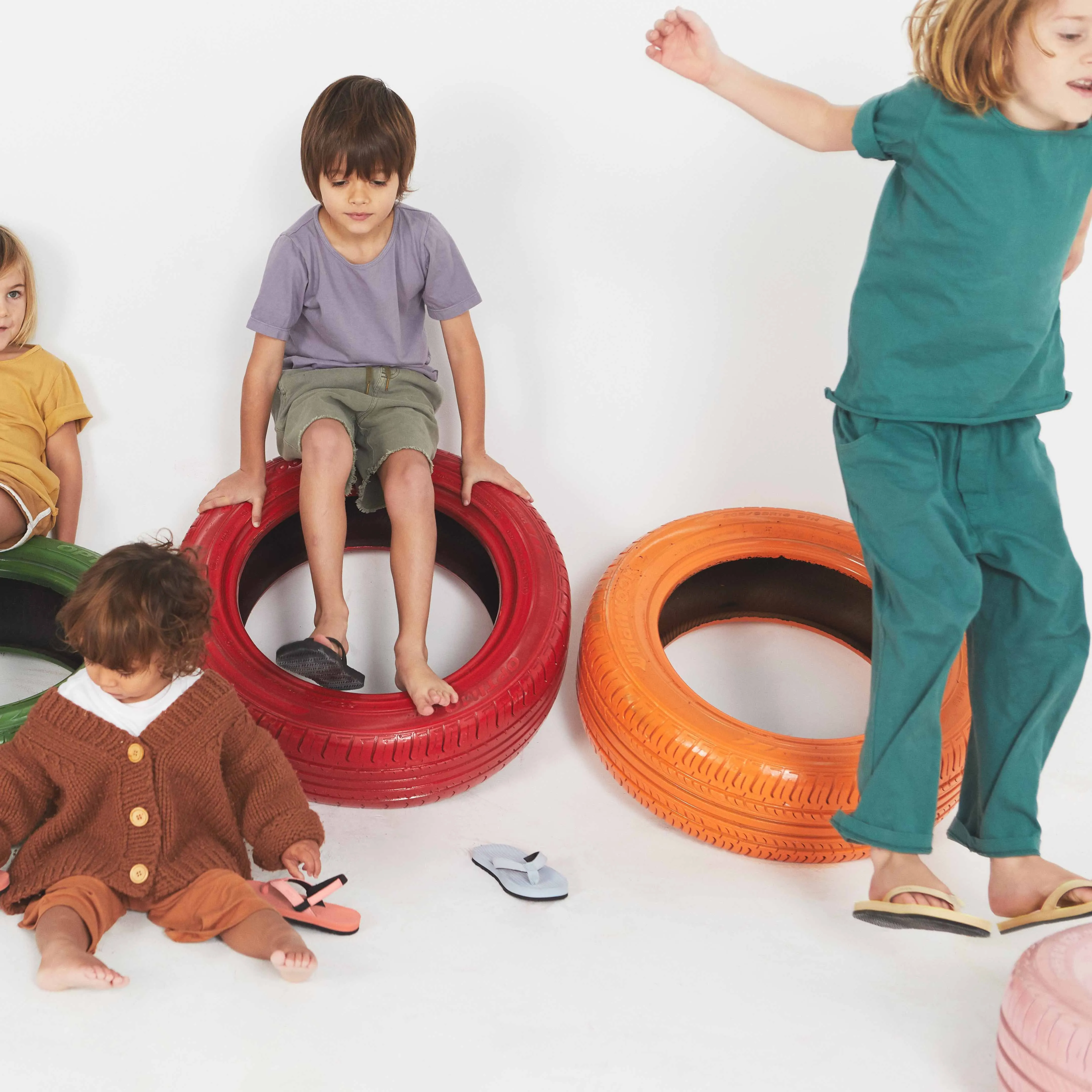 Groms Kids' Flip Flops - Leaf