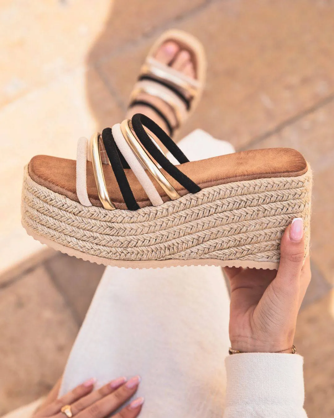 Sandale femme compensée noir - Loria