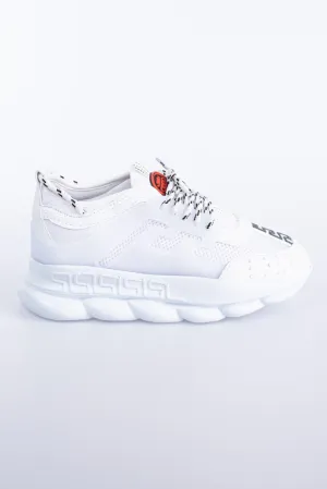THE FULLY WHITE SNEAKERS
