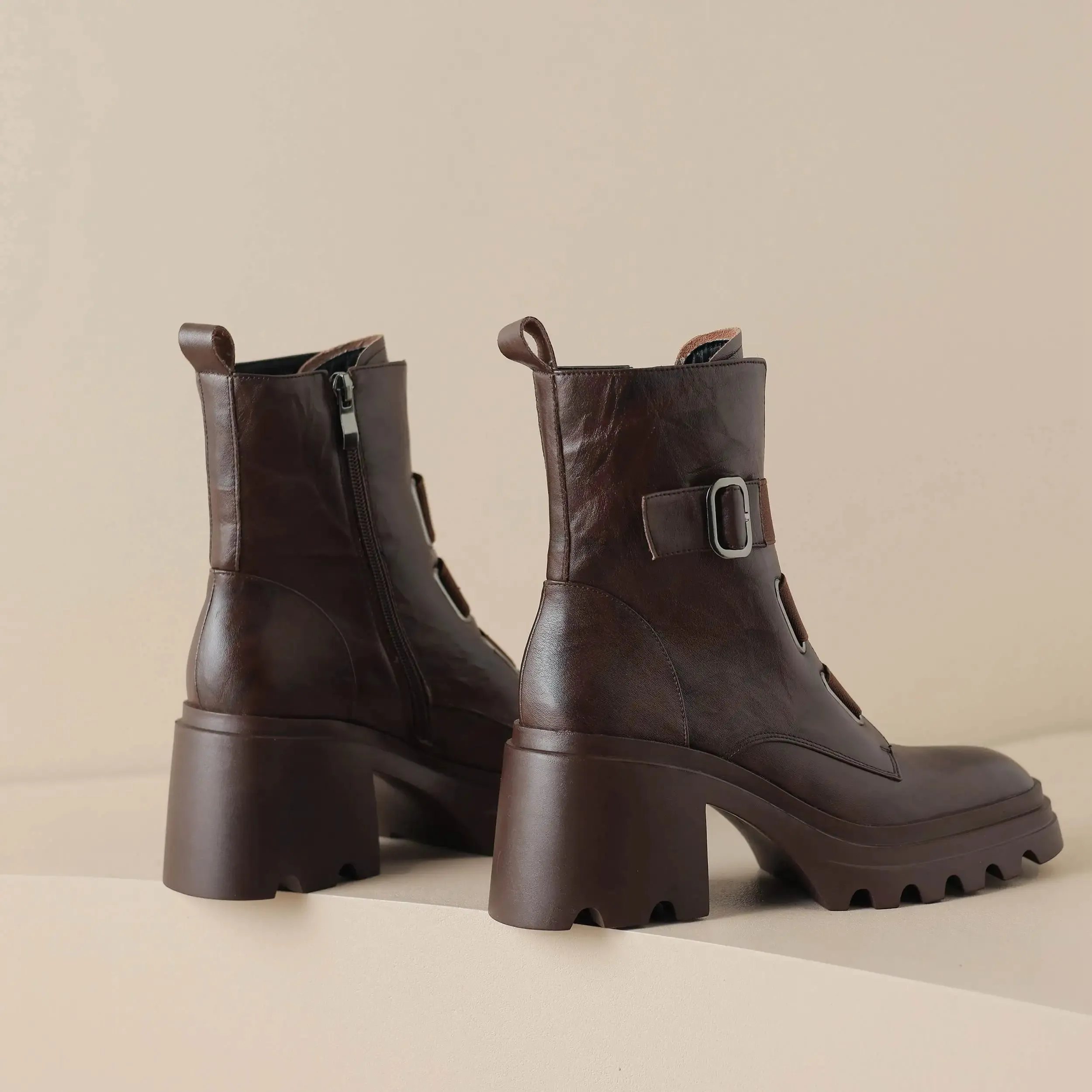 USS Shoes Mae Women's Square Toe Boots